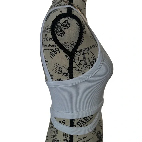 Brand New Ribbed Crop Top With Cut Outs - Picture 5 of 6